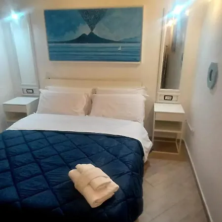 Neapolis Mini Flat *